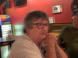 Mariellen Finster's Instagram, Twitter & Facebook