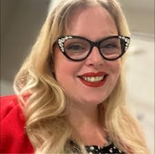 Renee Mchenry's Instagram, Twitter & Facebook