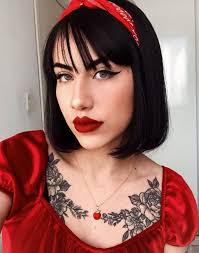 Pin de Karol Rios em Short hair undercut