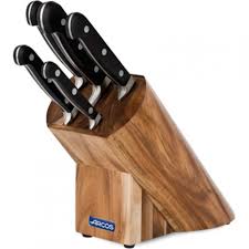 Set Of One Block 5 Knives For Kitchen Gift Box Clasica Arcos
