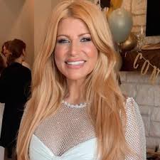 Camille Jeffries's Instagram, Twitter & Facebook