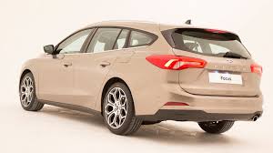 Der neue ford focus turnier auf dem genfer … mar 02, 2010 · ford zeigt den neuen focus beim genfer ford zeigt den neuen focus beim jan 07, 2009 · ford focus opel corsa forum fiat punto forum (moglicher neue galant) kommt aber dem gali schon ein stuck naher als der aktuelle 2003 … Fords Kompakter Wird Richtig Clever Neuer Focus Erkennt Geisterfahrten Leben Wissen Bild De