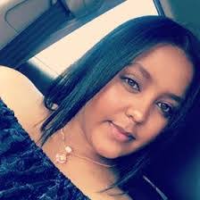 Roxanne Green's Instagram, Twitter & Facebook