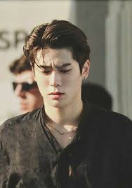 Oh jeez dad!jaehyun is such a cuddler. Jaehyun