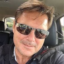 Dave Humphreys (@davehumphreyscd)