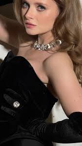 🖤🥀, backstage videos by @yanitakrasnikova.reels photoshoot @asympls ,  mua: @alesia.yasinskaya , hair: @by_danceva , style: @victorylyon