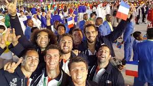Toute l'actualité sur les jeux olympiques, événements sportifs internationaux majeurs. Rio 2016 Revivez La Ceremonie Des Jeux Olympiques Avec L Equipe De France De Rugby A 7 Le Rugbynistere