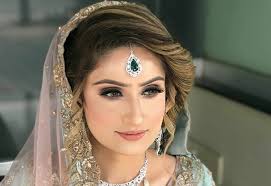 Jan 25, 2019 · download indian bridal makeup stock photos. 15 Best Indian Bridal Makeup Artists In Dubai Womenxo