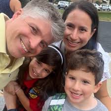 As our family vacation draws near, the familiar dilemma of staying  connected to work versus fully disconnecting starts to creep into my  thoughts. Reflecting