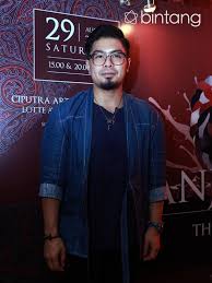 Baik bams dan mikhavita wijaya tak pernah berdebat tentang pembagian hak asuh anak. Istri Bams Samsons Dilaporkan Ke Polisi Dan Kpai News Entertainment Fimela Com