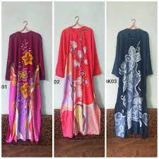 Penggunaan baju dengan lengan panjang sebagai seragam kerja tersebut tidak terlepas dari fungsional baju seragam tersebut. Baju Kelawar Lengan Panjang Lukis Price Promotion May 2021 Biggo Malaysia