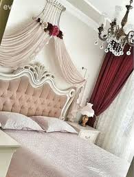 zinnet hanimin renkleri zevkle kullandigi klasik stil evi ev gezmesi oturma odasi fikirleri yatak tasarimlari dekor