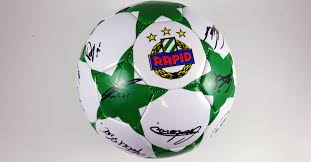 Slovak koruna, a former currency of slovakia; Von Osterreichs Rekordmeister Sk Rapid Wien Signiert Fussball