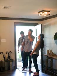 A Fixer Upper For A Most Eligible Bachelor In 2020 Fixer Upper Bachelor Pad Fixer Upper Episodes