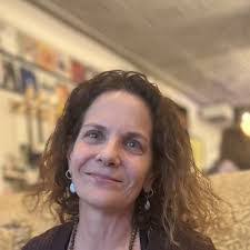 Joanna Hanna's Instagram, Twitter & Facebook