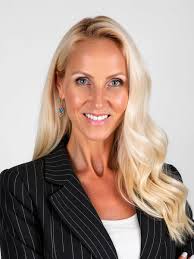 Susan Ives Real Estate Associate in Sanibel Florida