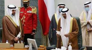 أصدر أمير الكويت الشيخ نواف الأحمد الجابر الصباح، اليوم الأربعاء، مرسوما أميريا، يقضي بتزكية الشيخ مشعل الأحمد الجابر الصباح وحول السيرة الحياتية للشيخ مشعل الصباح، ولد في الكويت عام 1940، وتلقى تعليمه في المدرسة المباركية بالكويت وهي نفسها التي. Ù…ÙˆÙ‚Ø¹ Ø®Ø¨Ø±Ù†ÙŠ ØªØ±Ù‚Ø¨ Ø¥Ø¹Ù„Ø§Ù† ÙˆÙ„ÙŠ Ø§Ù„Ø¹Ù‡Ø¯ Ø§Ù„ÙƒÙˆÙŠØªÙŠ Ø§Ù„Ø¬Ø¯ÙŠØ¯