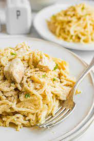 Add chicken, cream, chicken stock, lemon juice and wine. Cheesy Chicken Tetrazzini Recipe Shugary Sweets