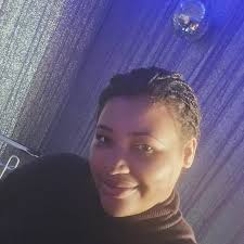 Deeply saddened by the tragic loss of my comedy brother  @comedianreggiecarroll... he was a hilarious, energetic, and kind soul.  Unbelievable.. condolences to his loved ones and fans.