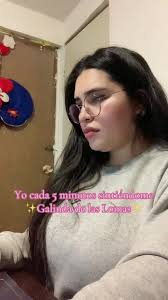 Gallo Llamando Adriana