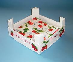 Descarga este vector premium de diseño de fresas pintadas a mano y descubre más de 10 millones de recursos gráficos en freepik. 8 Maneras De Reutilizar Cajas De Fresas