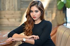 Indonesian women are some of the most beautiful i have ever seen. Hd Wallpaper Indonesian Women Blue Eyes Long Hair Face Portrait Girls Wallpaper Flare