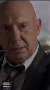 Benson and Stabler look for a serial rapist who's targeting women with  disabilities. Into the squad room walks Miranda Cole, a woman with  schizophrenia (Amanda Plummer, in an Emmy-winning appearance), but it's