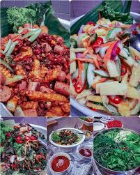 The buffet spread consists of over 150 varieties of food, of which are. Ramadan Review Buffet Selera Desa Kings Green Hotel Melaka