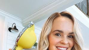 Amazon.com: KitchenAid Citrus Squeezer, Standard, Yellow