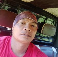 Sa una, lutaw kaayo ang cheekbones ug jawline. Karon bilbil ug bukton na  lang ang mulutaw✌️😆 Lume- level up si Ateng😆 #selfloved #prettyme  #thickorthin