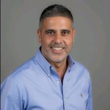 גאווה גדולה לקבל היום תעודת הצטיינות מרשות המסים לשנת 2024. ההוקרה הזו  מסמלת עבורי לא רק הישג אישי, אלא גם את הערך של התמדה, מקצועיות, ועבודה מתוך  שליחות. ההישג שייך גם לצוות