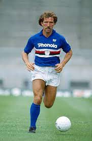 Graeme souness, ex giocatore di liverpool e sampdoria e con una breve parentesi sulla panchina del torino nel '97, e' stato ricoverato in ospedale a bournemouth. Football Shirt Collective On Twitter Happy Birthday Graeme Souness To Celebrate We Re Looking Back At His Two Seasons In The Iconic Sampdoria Shirts Https T Co Forj0bdd11