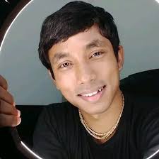 Meeting Dayal Chandra and learning from his experiences