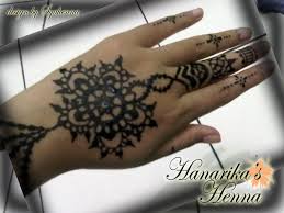 20 corak paling cantik henna putih ni nampak lebih simple dan tidak keterlaluan corak. 700 Gambar Henna Anak Laki Laki Paling Baru Infobaru