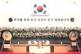 『한 사이트에 통합된 국내 및 해외 토렌트』 저마다의 일곱 살을 가슴에 품은 채 어른이라는 이름으로 살아가는 이들이 살인사건이 일어난 건물에 모여 살게 되며 시작되는 이야기 국내 최초 토렌트 검색 엔진 토렌트서치에 오신 것을 환영합니다. X2 Aimvvdpantm