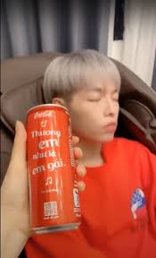 Hoà Minzy, Đức Phúc thực hiện thử thách 'hát cùng vỏ lon nước ngọt'