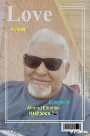 Who is praying 🙏 against fake friends coz have been collapsing since  morning 😢