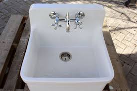 An extended flange and extension ferrule may be required to accommodate basin thickness. Pin Auf Bathrooms