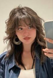 Elle Larson (ellelarsondc)