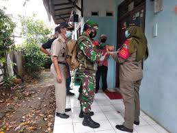 Bu sitede kullanıcı deneyimini geliştirmek ve internet sitesinin verimli çalışmasını sağlamak amacıyla çerezler kullanılmaktadır. Rumah Pendatang Di Kelurahan Tengah Dipasang Stiker Beritaindonesia Id