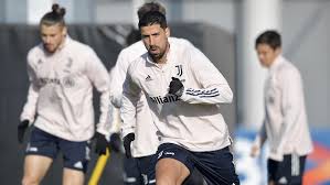 Sami khedira has signed a new contract at juventus until the summer of 2021credit: Khedira Vuelve A Dejarse Querer Por La Premier Sin Olvidar A Mourinho Marca Com