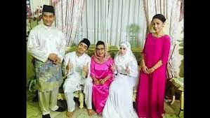 Sebenarnya omputih itu isteri aku full movie. Tonton Isteri Separuh Masa 2015 Full Episod 1 20 Video Dailymotion