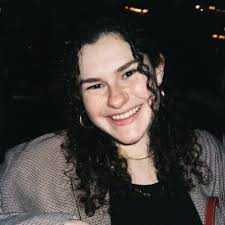 I'm thrilled to share that I'm joining USA TODAY this January as a  Reporting Fellow covering youth mental health. I'm excited to dive into an  important beat and relocate to New York