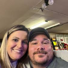 Does anyone else have issues with Mossy Oak panels chipping and fading