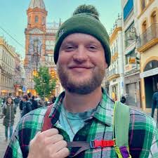 Rachel Huie's Instagram, Twitter & Facebook