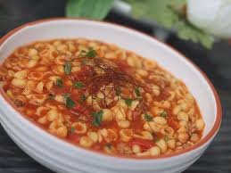Turkische Nudelsuppe Mit Hackfleisch Von Nis85 Chefkoch Suppe Mit Hackfleisch Nudelsuppe Turkisches Essen Rezepte
