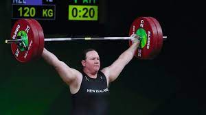 Once hubbard decided he was a woman, he broke four records and won gold in a women's weightlifting in melbourne, australia. Nchzwjthfwciem