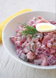Roter Heringssalat So Nach Gefuhl Heringssalat Heringssalat Rezept Heringsalat