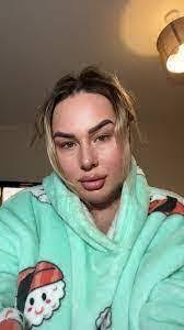 Beth Paprzycki's Instagram, Twitter & Facebook