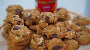 Resepi biskut coklat cip bahan2/ingredients: Lotus Biscoff Chocolate Chip Cookies Biskut Kayangan Viral Chocolate Chip Cookies Almond Cookies Chip Cookies